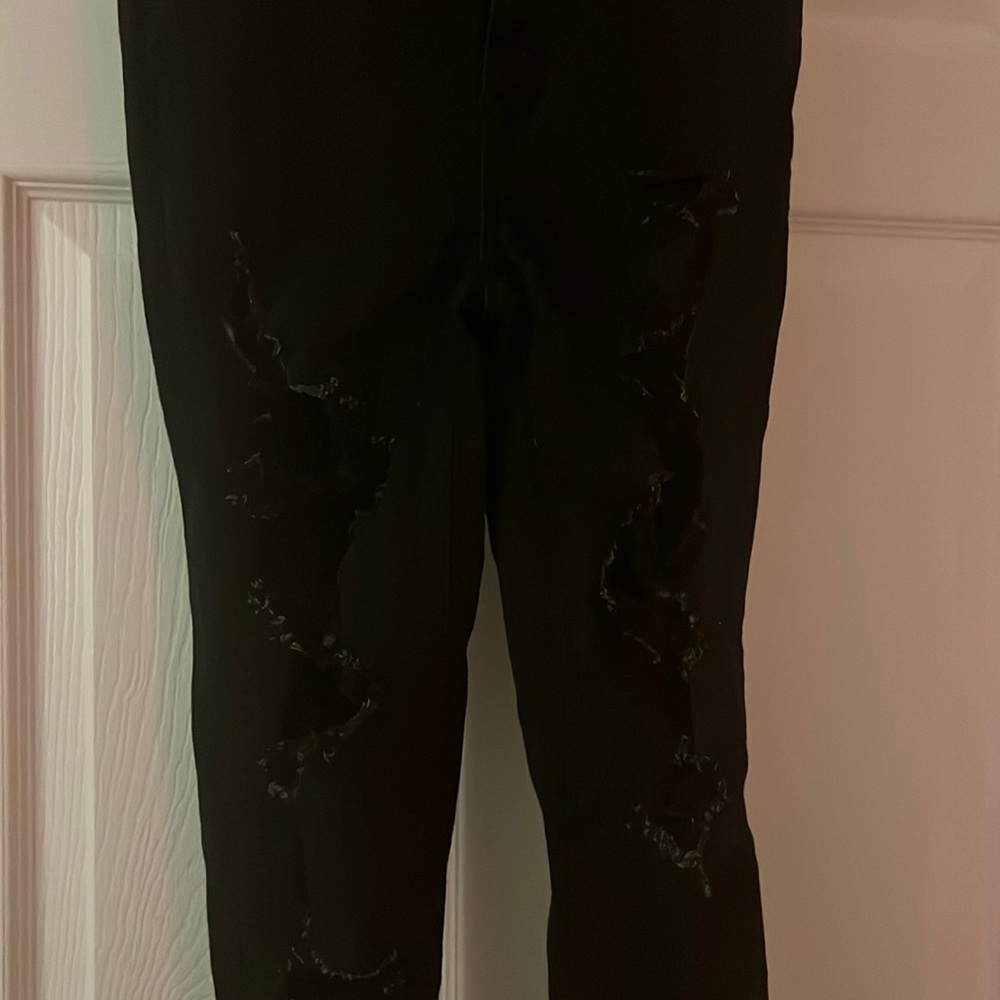 American Eagle high rise black ripped jeans, ne(x)t level stretch